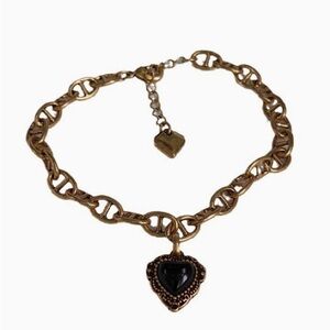 Chic Gold Bracelet with Black Heart Charm
